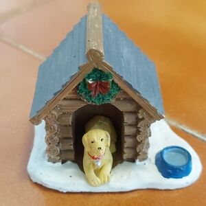 Lemax Log Cabin Dog House Christmas Village Figurine